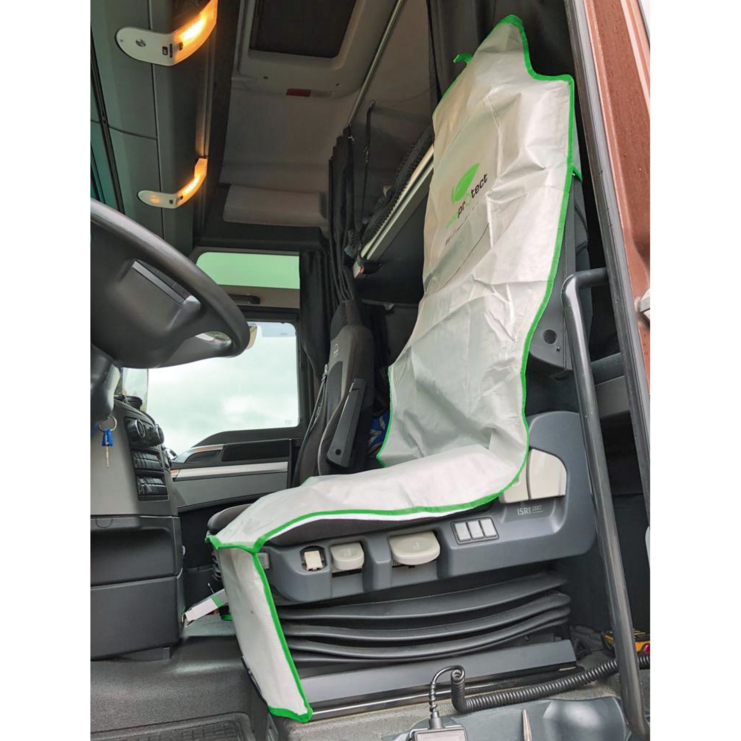 werkstattbedarf-fahrzeug-schutzprodukte-clean-set-4-1_Sitzschoner_Lkw_E94